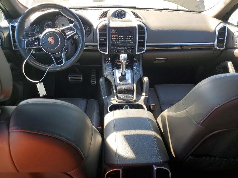 41798066 :رقم المزاد ، WP1AE2A27FLA51910 vin ، 2015 Porsche Cayenne مزاد بيع