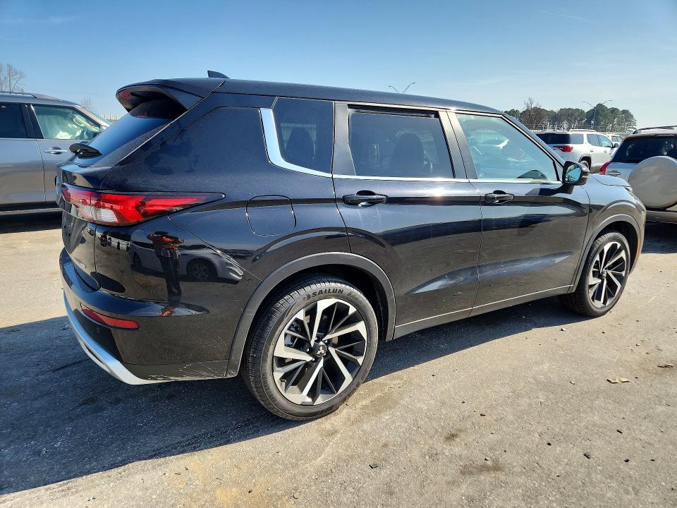 Продаж на аукціоні авто 2024 Mitsubishi Outlander, vin: JA4J4VA80RZ070028, номер лоту: 79714725