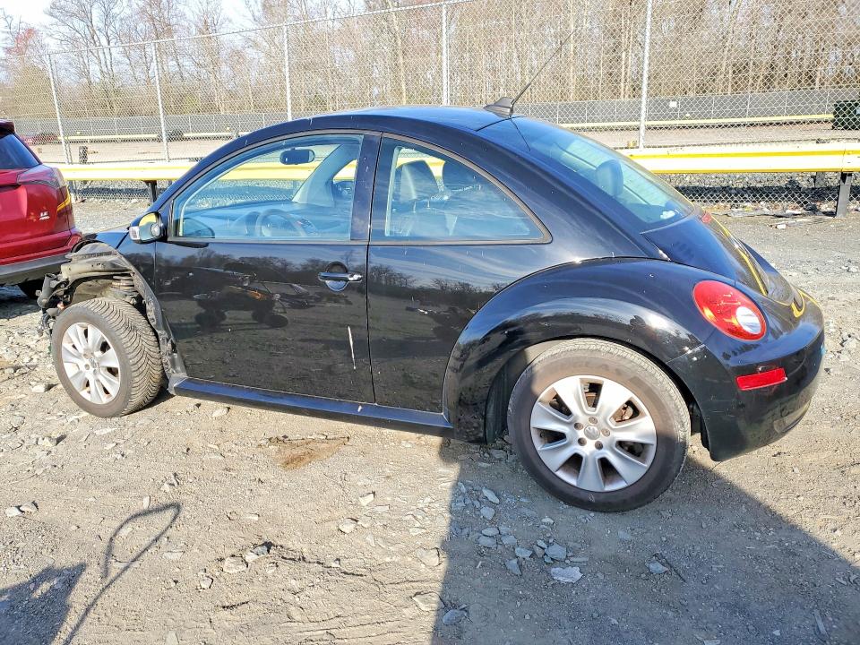 47373076 :رقم المزاد ، 3VWRW31C68M520662 vin ، 2008 Volkswagen New Beetle مزاد بيع