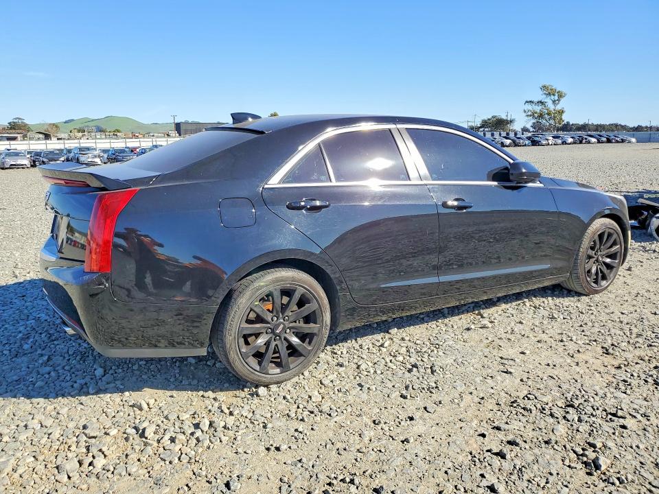 45841976 :رقم المزاد ، 1G6AA5RX2J0139016 vin ، 2018 Cadillac Ats مزاد بيع