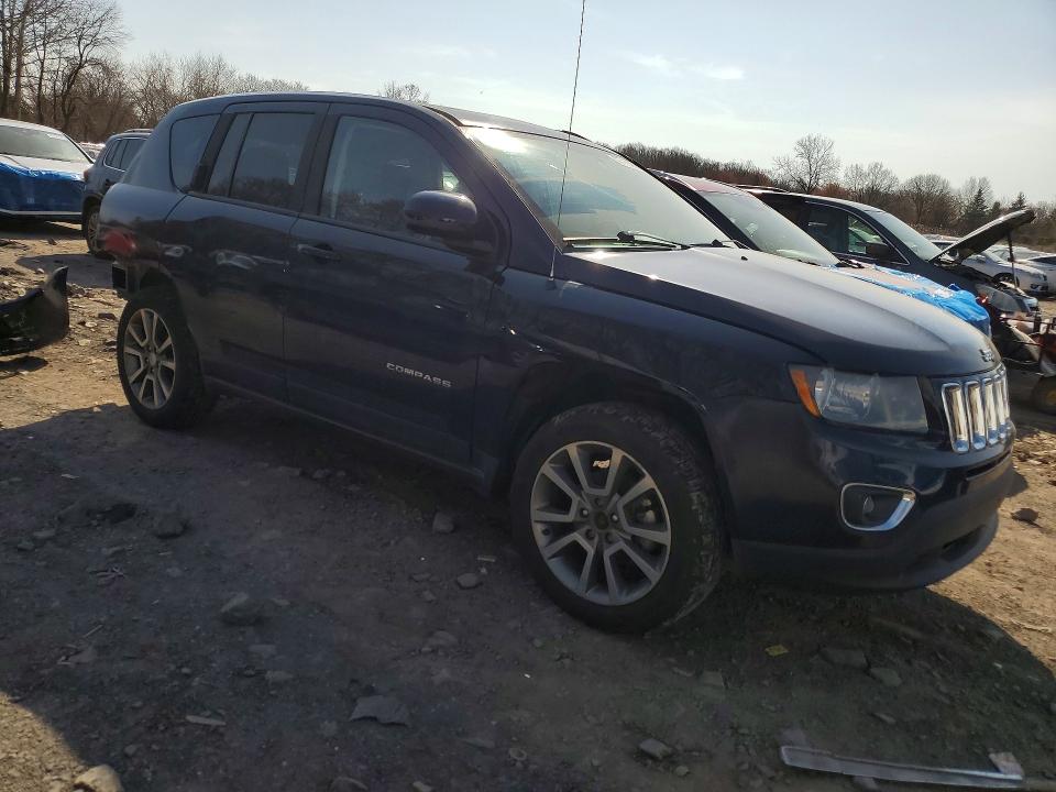 47719496 :رقم المزاد ، 1C4NJDEBXGD657721 vin ، 2016 Jeep Compass مزاد بيع