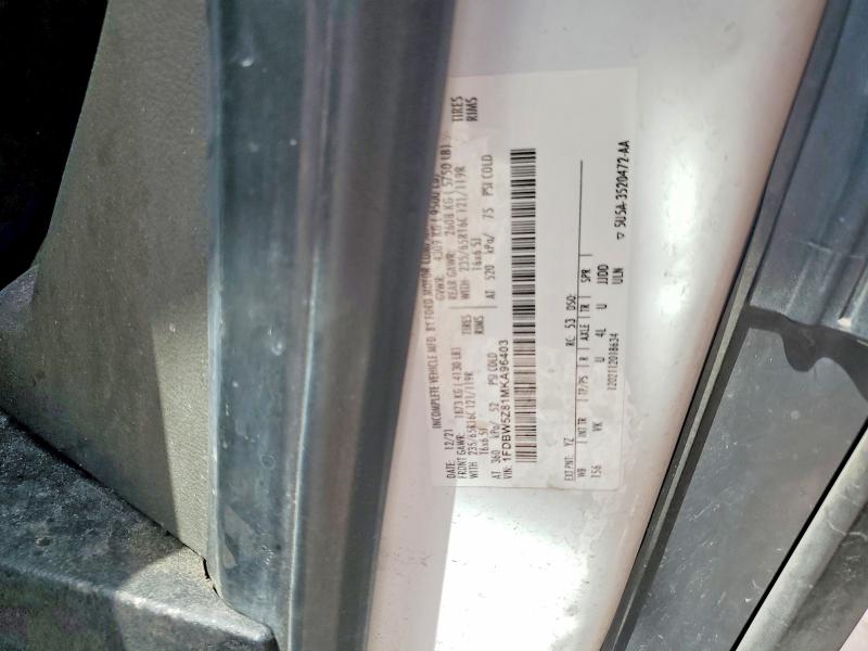 46998466 :رقم المزاد ، 1FDBW5Z81MKA96403 vin ، 2021 Ford Transit مزاد بيع