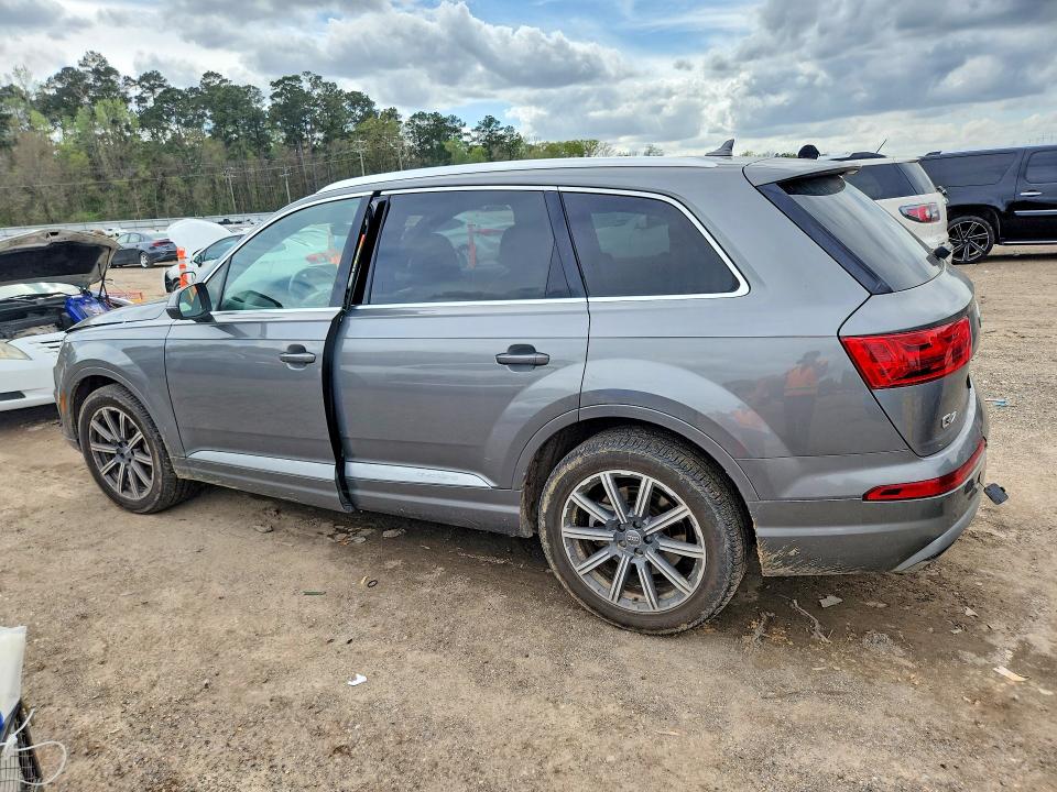 Продажа на аукционе авто 2017 Audi Q7, vin: WA1AAAF75HD012106, номер лота: 78406995
