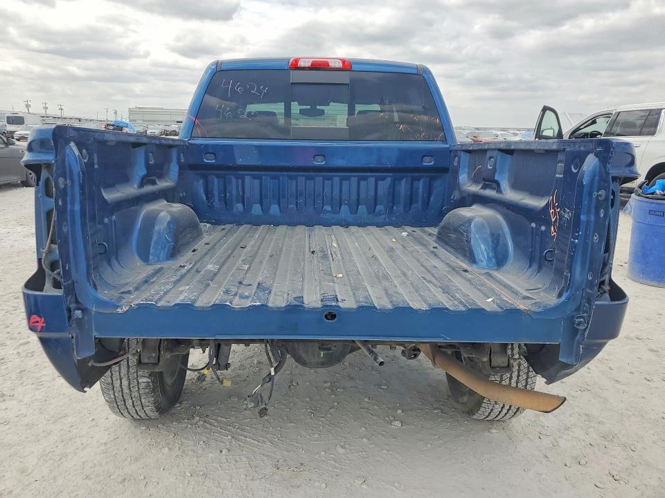2018 Chevrolet Siverado 1500 მანქანა იყიდება აუქციონზე, vin: 3GCPCREC6JG390466, აუქციონის ნომერი: 47899866