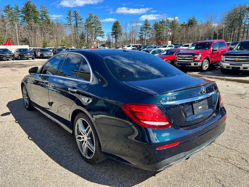 46900576 :رقم المزاد ، WDDZF4JB1HA049247 vin ، 2017 Mercedes-benz E مزاد بيع
