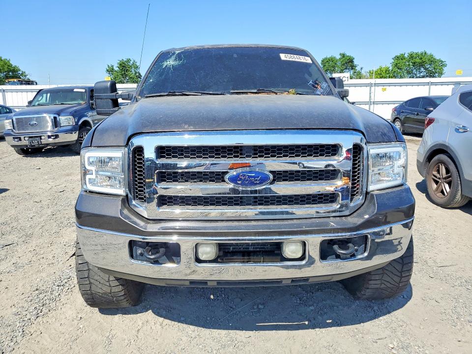 45884816 :رقم المزاد ، 1FTSW21P95EB98182 vin ، 2005 Ford F250 مزاد بيع