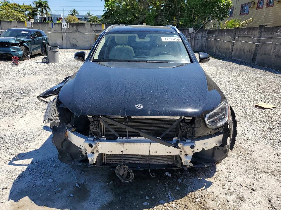 Продаж на аукціоні авто 2020 Mercedes-benz Glc, vin: W1N0G8DBXLF827827, номер лоту: 47219466