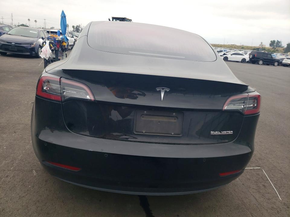 Продаж на аукціоні авто 2018 Tesla Model 3, vin: 5YJ3E1EB0JF187659, номер лоту: 45503456