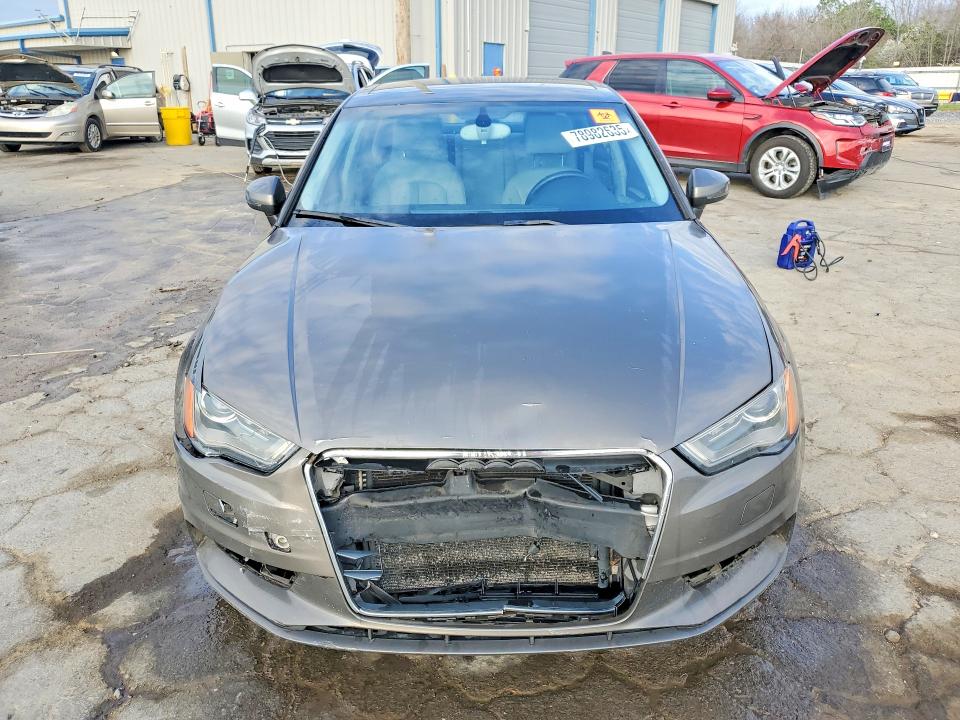 Продажа на аукционе авто 2015 Audi A3, vin: WAUBFGFF8F1054111, номер лота: 78982635