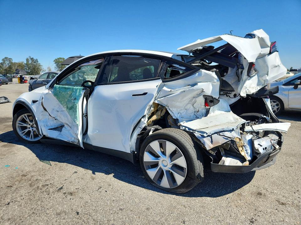 2023 Tesla Model Y მანქანა იყიდება აუქციონზე, vin: 7SAYGDEE9PF873819, აუქციონის ნომერი: 77632855