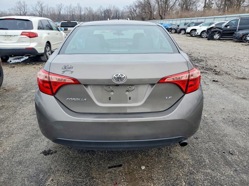 79517575 :رقم المزاد ، 2T1BURHEXHC855307 vin ، 2017 Toyota Corolla مزاد بيع
