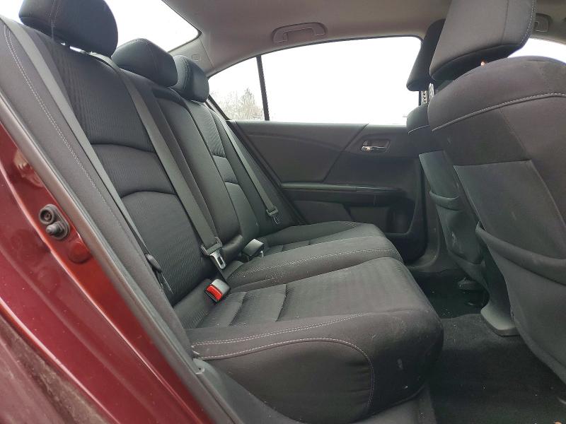 47646226 :رقم المزاد ، 1HGCR2F50FA806247 vin ، 2015 Honda Accord مزاد بيع