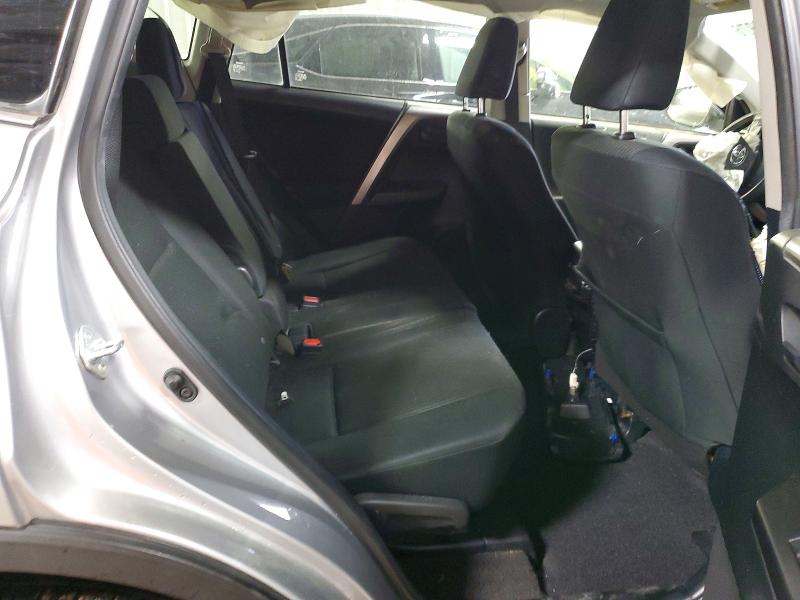 46956376 :رقم المزاد ، JTMZFREV3JJ195781 vin ، 2018 Toyota Rav4 مزاد بيع