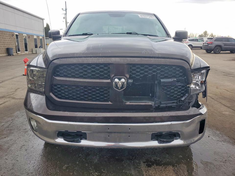47037346 :رقم المزاد ، 1C6RR7LG5GS371708 vin ، 2016 Ram 1500 مزاد بيع