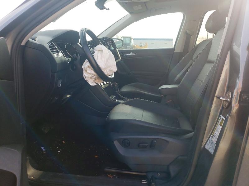 48119676 :رقم المزاد ، 3VV2B7AX7JM113189 vin ، 2018 Volkswagen Tiguan مزاد بيع