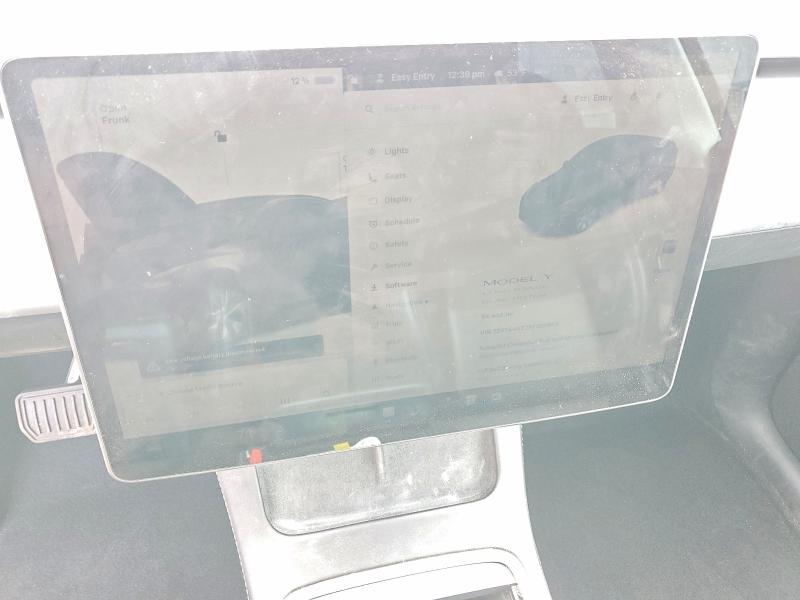 2024 Tesla Model Y მანქანა იყიდება აუქციონზე, vin: 7SAYGAEE7RF080651, აუქციონის ნომერი: 46159986