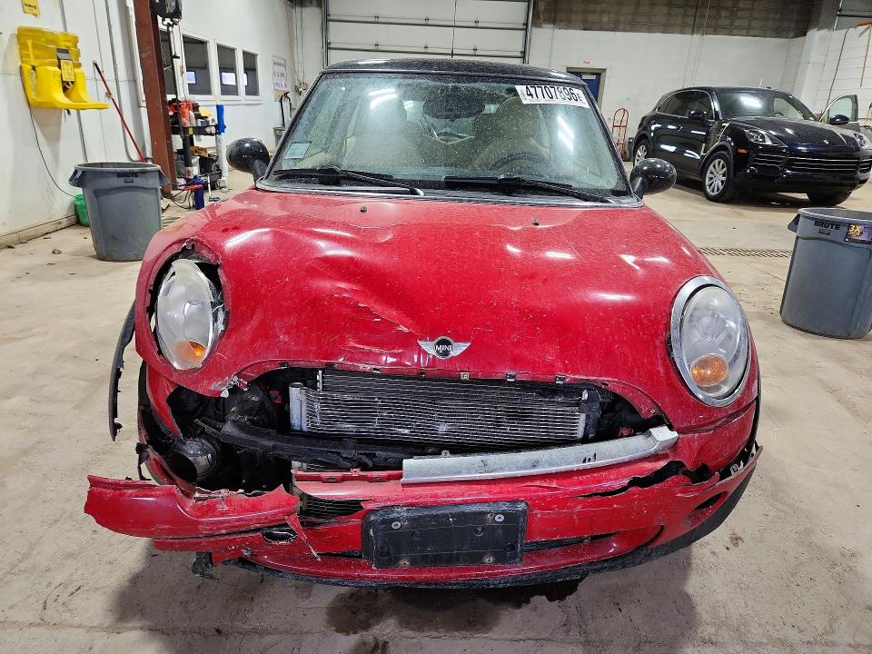 2007 Mini Cooper მანქანა იყიდება აუქციონზე, vin: WMWMF33567TT56127, აუქციონის ნომერი: 47707896