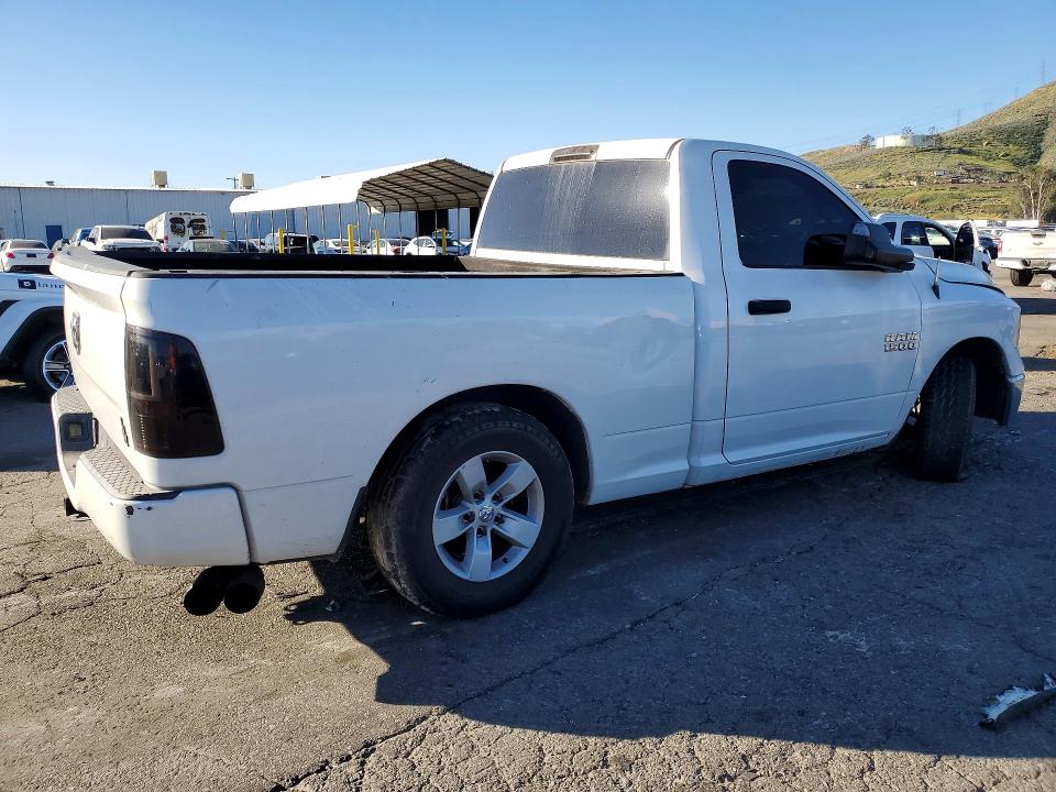 45623026 :رقم المزاد ، 3C6JR6AGXGG331383 vin ، 2016 Ram Trucks 1500 مزاد بيع