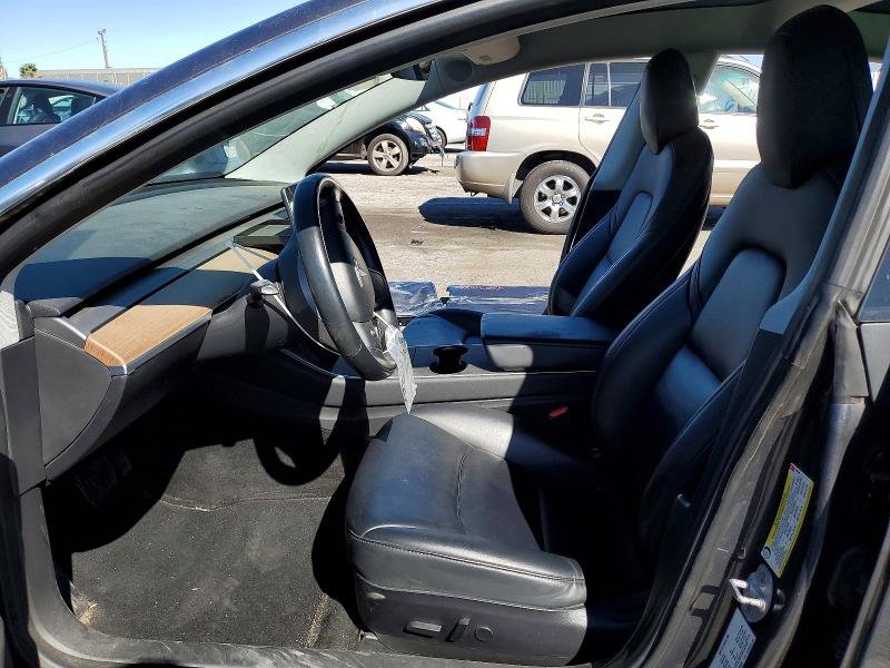 Продажа на аукционе авто 2019 Tesla Model 3, vin: 5YJ3E1EB3KF205556, номер лота: 79968425