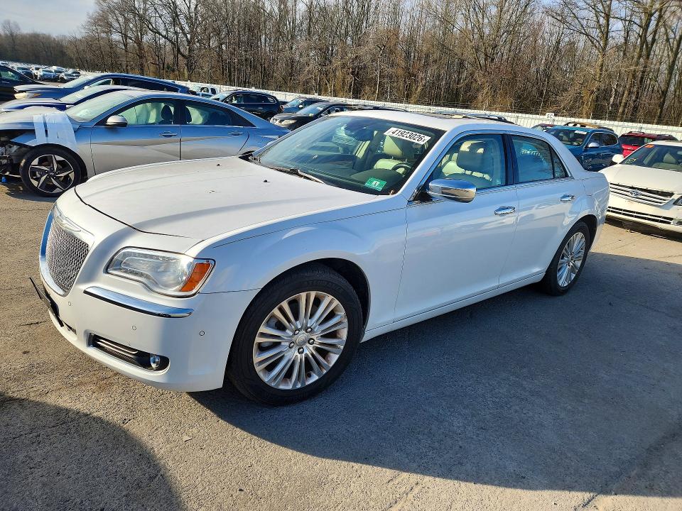 41923026 :رقم المزاد ، 2C3CCAKT2EH142262 vin ، 2014 Chrysler 300c مزاد بيع