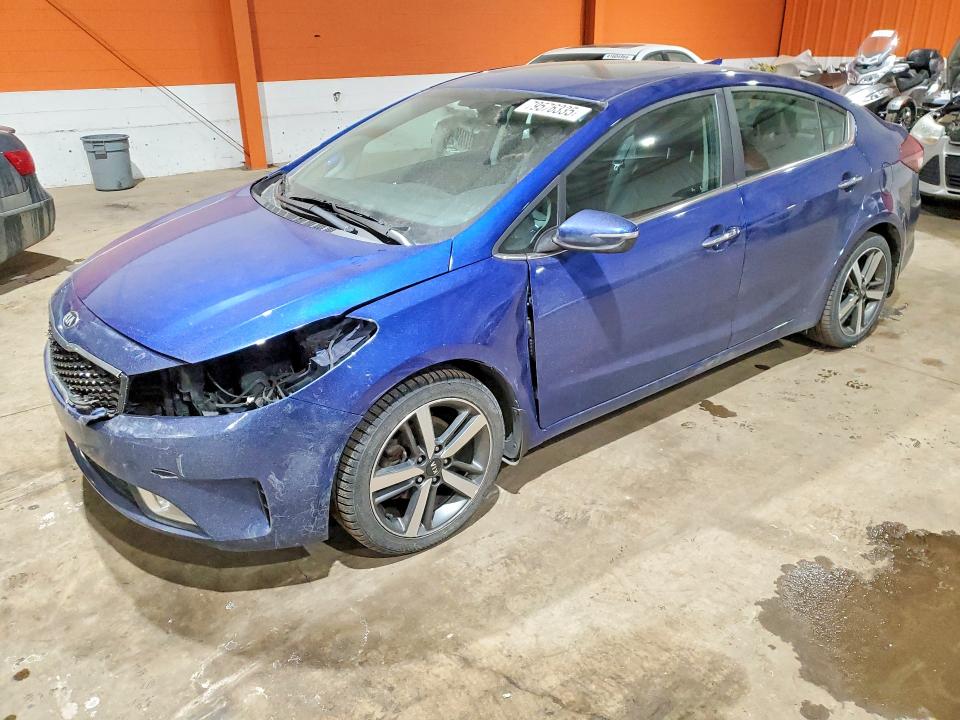 79576335 :رقم المزاد ، 3KPFL4A88HE035577 vin ، 2017 Kia Forte مزاد بيع