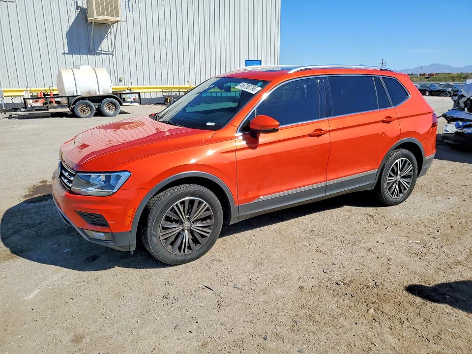 Продажа на аукционе авто 2018 Volkswagen Tiguan, vin: 3VV3B7AX1JM038591, номер лота: 46738796