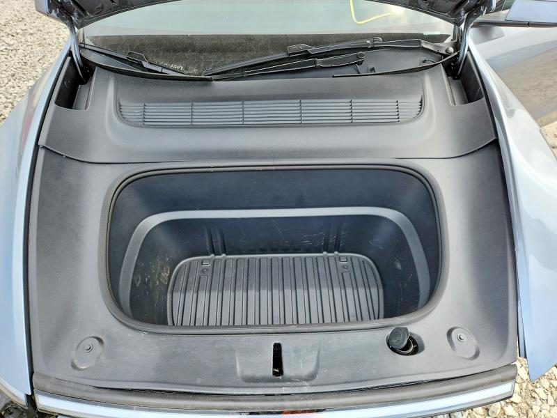 46236536 :رقم المزاد ، 7SAYGDED2TA605225 vin ، 2026 Tesla Model Y مزاد بيع