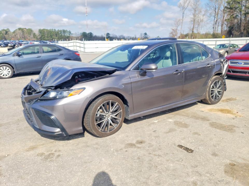 Продаж на аукціоні авто 2023 Toyota Camry, vin: 4T1G11AK4PU750002, номер лоту: 45491496