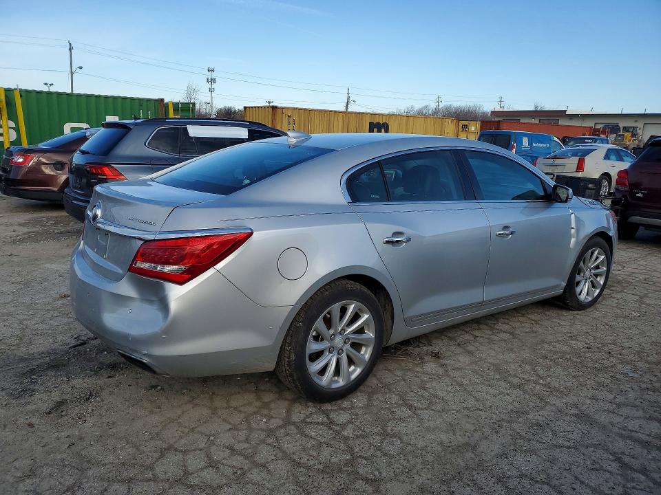 45717056 :رقم المزاد ، 1G4GB5G35FF222072 vin ، 2015 Buick Lacrosse مزاد بيع