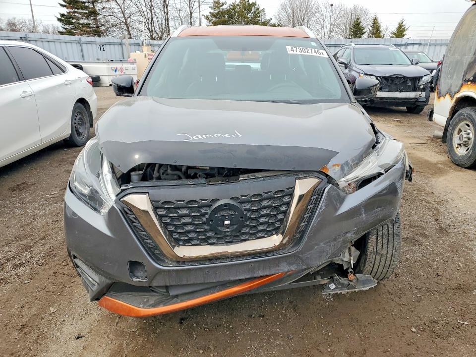 47302746 :رقم المزاد ، 3N1CP5CU2KL550846 vin ، 2019 Nissan Kicks مزاد بيع