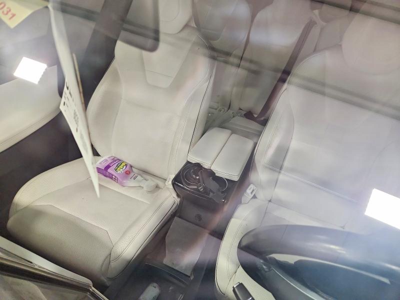 Продажа на аукционе авто 2016 Tesla Model X, vin: 5YJXCAE22GF029310, номер лота: 41802856