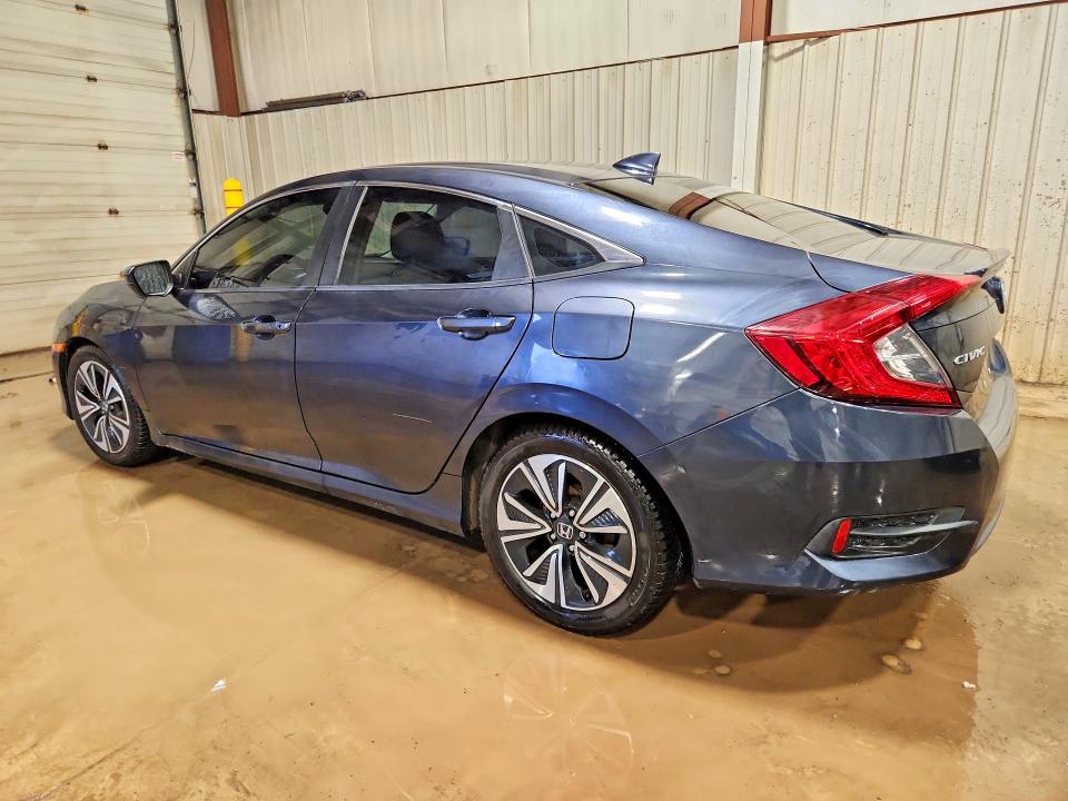 Продажа на аукционе авто 2018 Honda Civic, vin: 2HGFC1F32JH646177, номер лота: 46325276