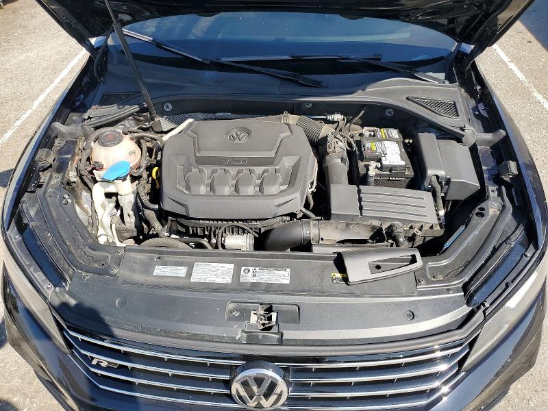 46731236 :رقم المزاد ، 1VWAA7A33JC028357 vin ، 2018 Volkswagen Passat مزاد بيع