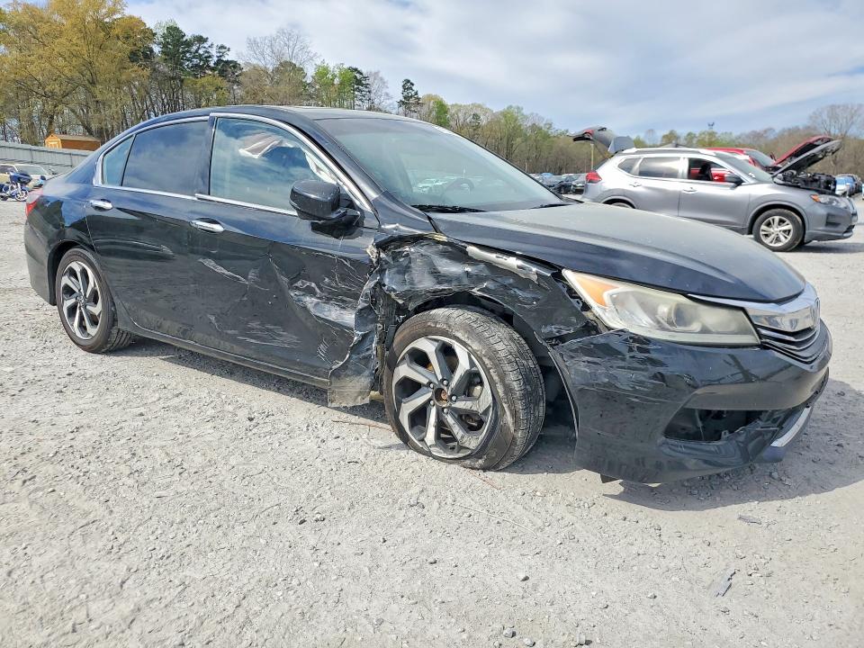 Auction sale of the 2016 Honda Accord, vin: 1HGCR3F87GA032273, lot number: 47380946