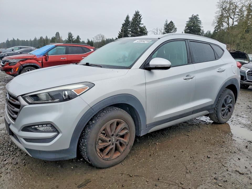 2017 Hyundai Tucson მანქანა იყიდება აუქციონზე, vin: KM8J3CA25HU273271, აუქციონის ნომერი: 41644216