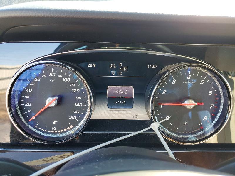 45513826 :رقم المزاد ، WDDZH6GB4JA412109 vin ، 2018 Mercedes-benz E مزاد بيع