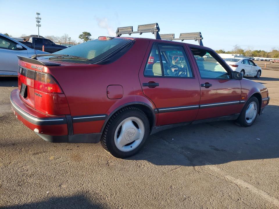 1997 Saab 9000 მანქანა იყიდება აუქციონზე, vin: YS3CF68M4V1008120, აუქციონის ნომერი: 46275816