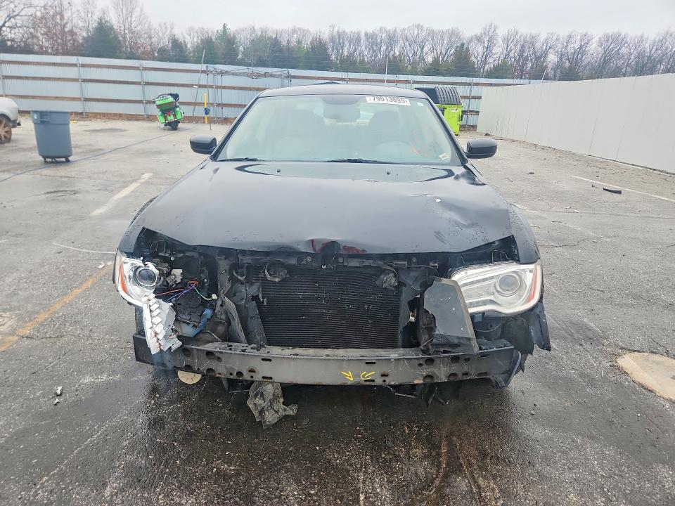 2013 Chrysler 300 მანქანა იყიდება აუქციონზე, vin: 2C3CCAAG0DH627079, აუქციონის ნომერი: 79013895