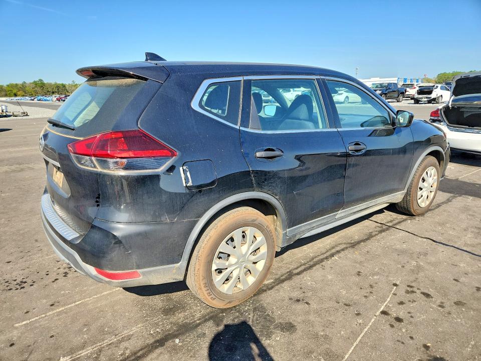 45783586 :رقم المزاد ، 5N1AT2MT3KC818749 vin ، 2019 Nissan Rogue مزاد بيع