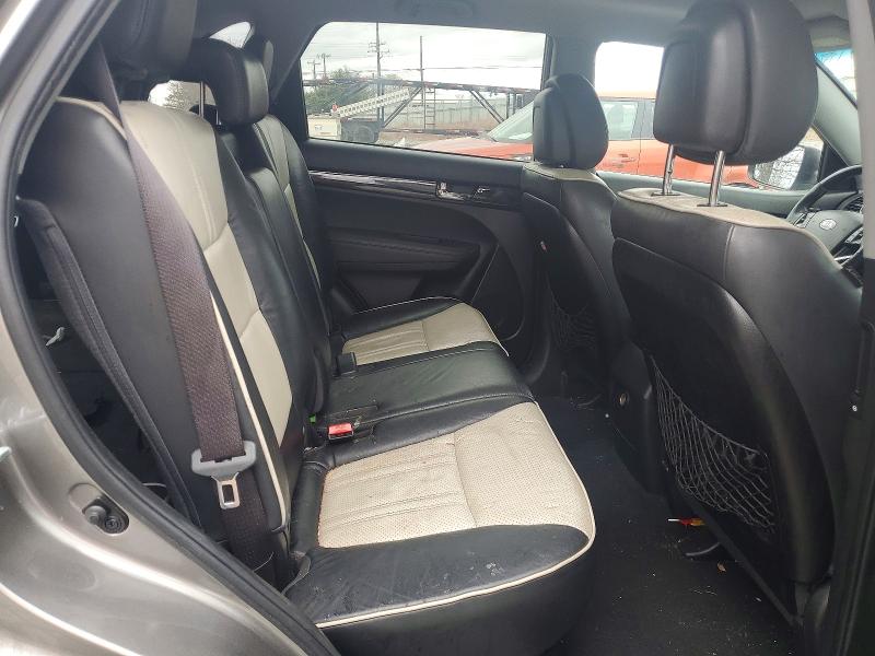 46082826 :رقم المزاد ، 5XYKWDA2XDG335362 vin ، 2013 Kia Sorento مزاد بيع