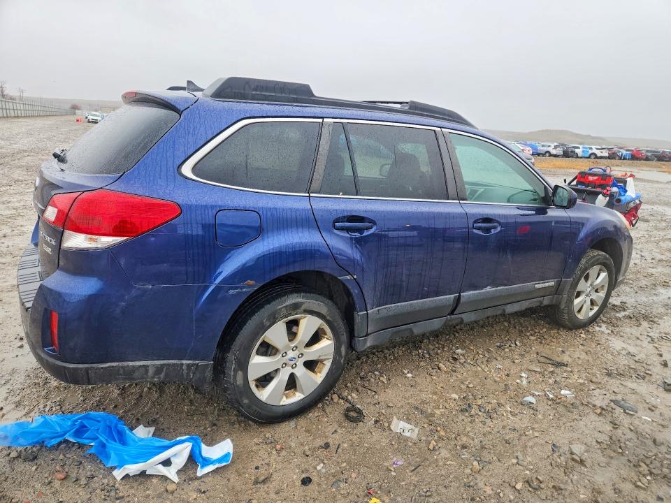 79829135 :رقم المزاد ، 4S4BRBKC6B3437838 vin ، 2011 Subaru Outback مزاد بيع