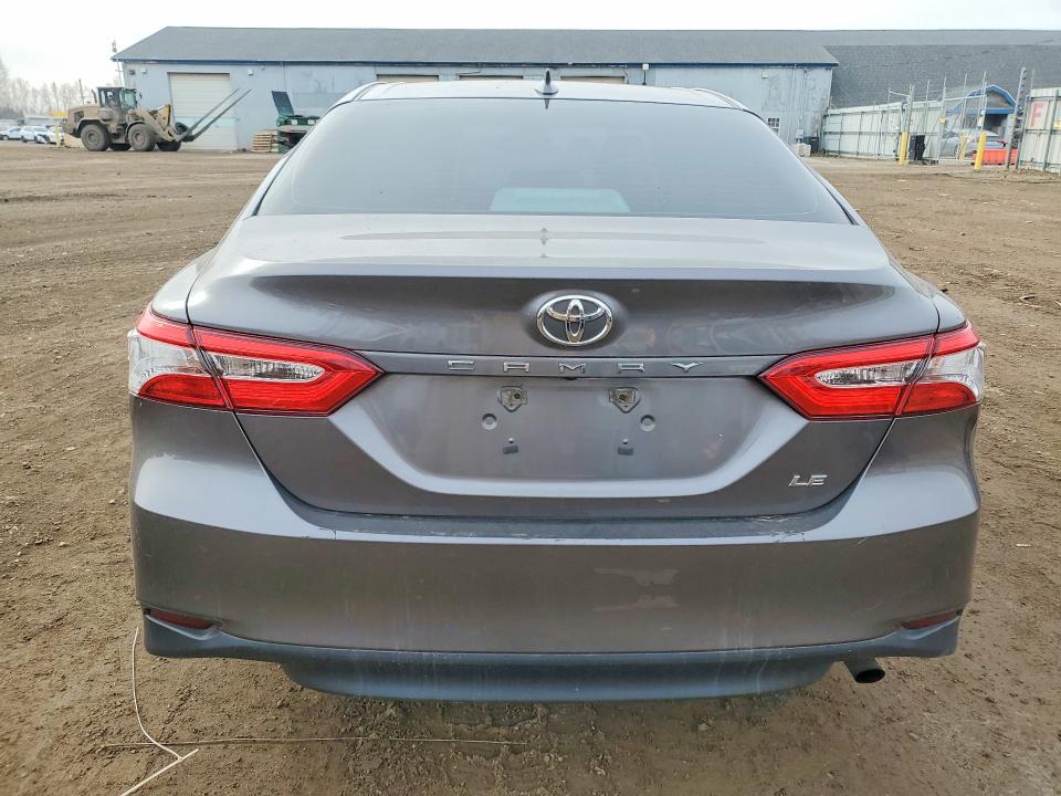 47461646 :رقم المزاد ، 4T1B11HK8KU791564 vin ، 2019 Toyota Camry مزاد بيع