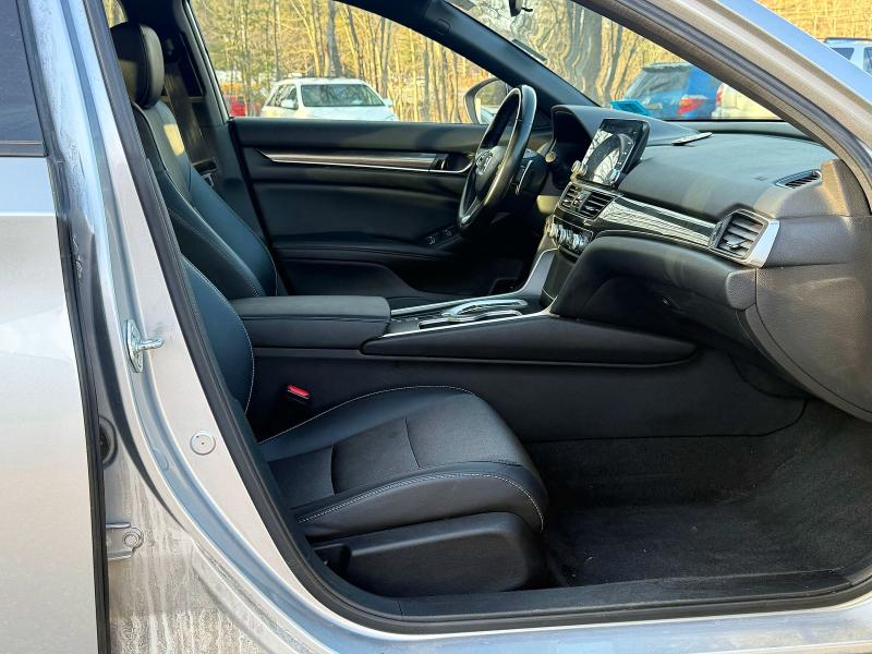 2022 Honda Accord მანქანა იყიდება აუქციონზე, vin: 1HGCV3F24NA041730, აუქციონის ნომერი: 47661886