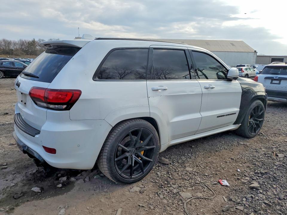 47871816 :رقم المزاد ، 1C4RJFN92JC337056 vin ، 2018 Jeep Grand Cherokee مزاد بيع