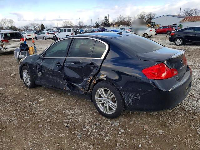2015 Infiniti Q40 მანქანა იყიდება აუქციონზე, vin: JN1CV6AR0FM520461, აუქციონის ნომერი: 41983416