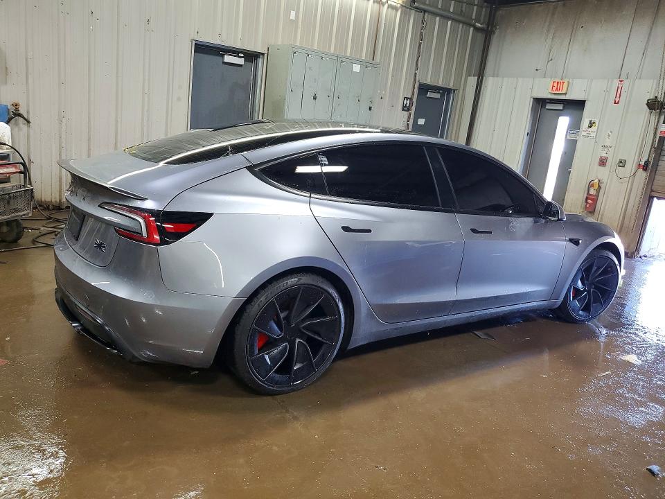 Продаж на аукціоні авто 2026 Tesla Model 3, vin: 5YJ3E1ET4TF148326, номер лоту: 79187595
