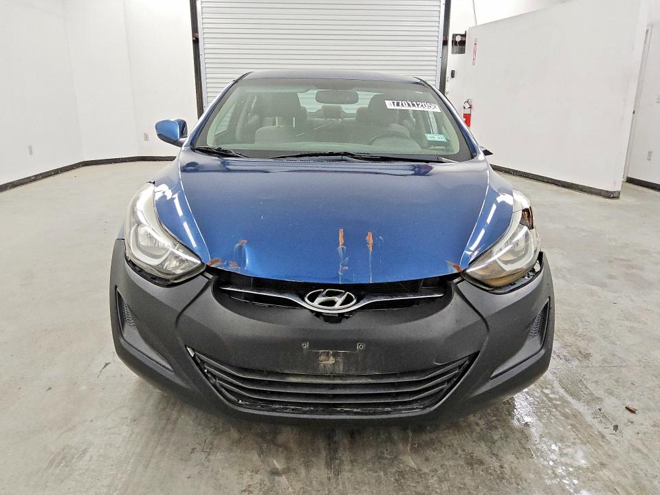 Продаж на аукціоні авто 2015 Hyundai Elantra, vin: KMHDH4AE8FU456112, номер лоту: 77011205