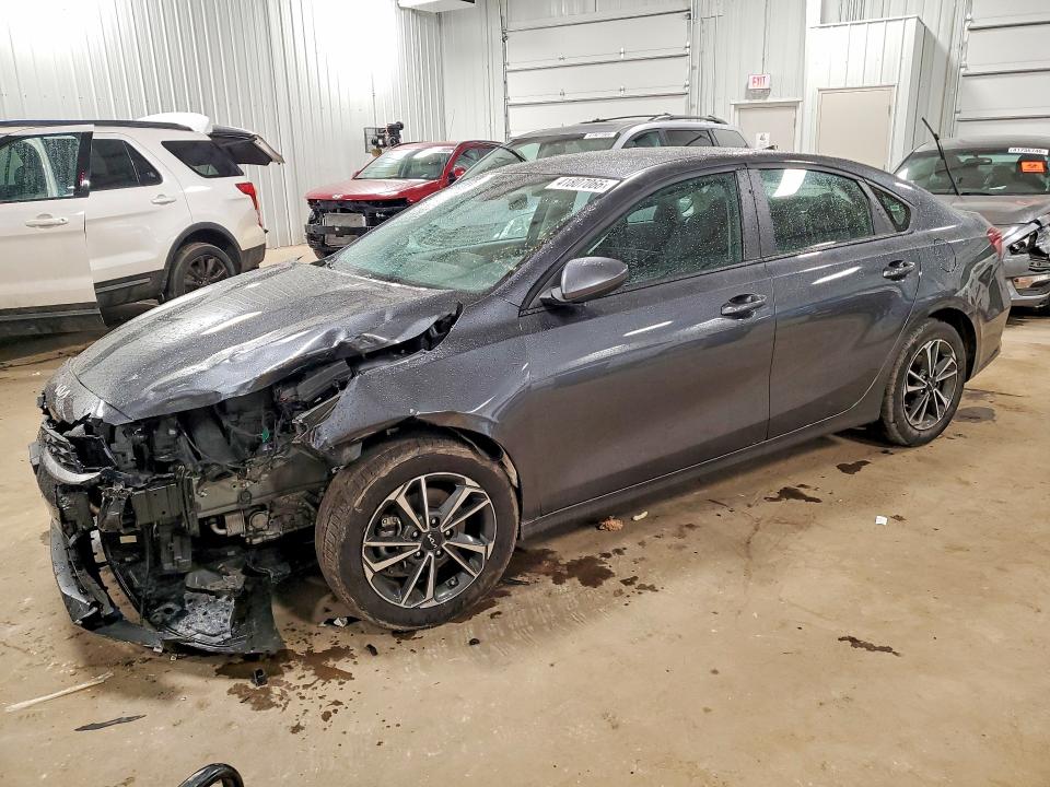 Auction sale of the 2024 Kia Forte, vin: 3KPF24AD6RE768339, lot number: 41807066