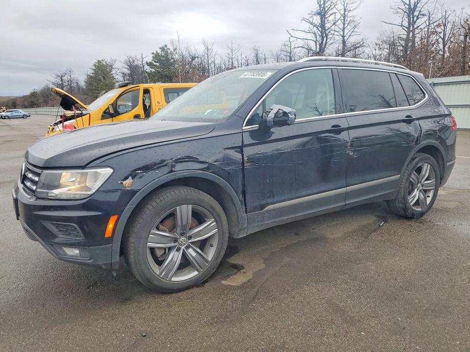 47783906 :رقم المزاد ، 3VV2B7AX4MM132982 vin ، 2021 Volkswagen Tiguan مزاد بيع