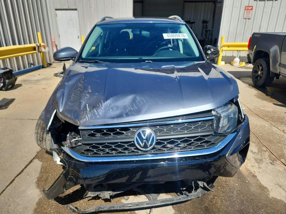 Продажа на аукционе авто 2022 Volkswagen Taos, vin: 3VVTX7B23NM007966, номер лота: 45809416